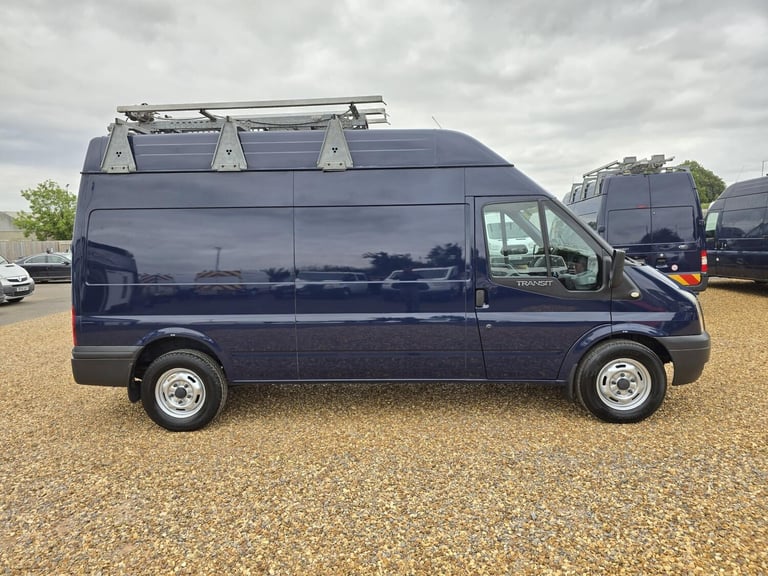 2013 Ford Transit 2.2 TDCi 350 Panel Van 5dr Diesel Manual FWD L2 H1 (209 g/km, 123 bhp) Panel Va...