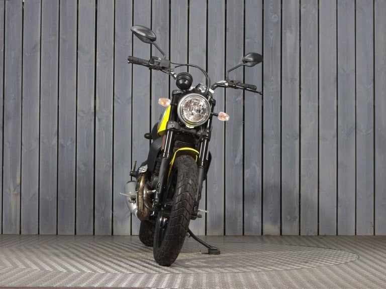 2017 67 DUCATI SCRAMBLER 800 ICON