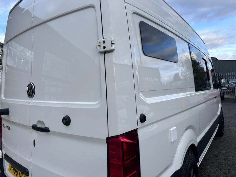 2018 68 Volkswagen Crafter 2.0 TDI CR35 Trendline SEMI-CONVERTED CAMPER *NO VAT*