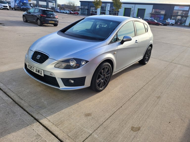 2007 SEAT Leon 1.6 Reference 5dr HATCHBACK Petrol Manual