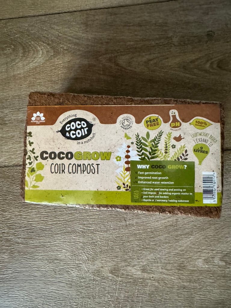 Coir compost / soil