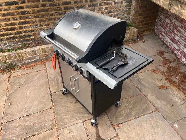 Gas bbq in for Sale Page 2 8 Gumtree