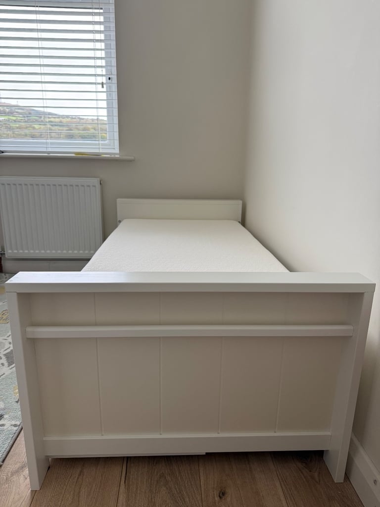 Mamas & Papas Franklin furniture
