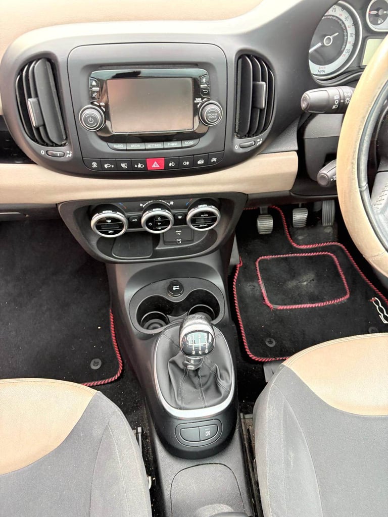 Fiat, 500L, MPV, 2013, Manual, 1598 (cc), 5 doors
