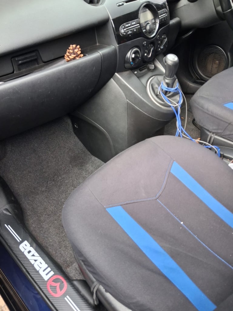 Mazda, 2, Hatchback, 2013, Manual, 1349 (cc), 5 doors