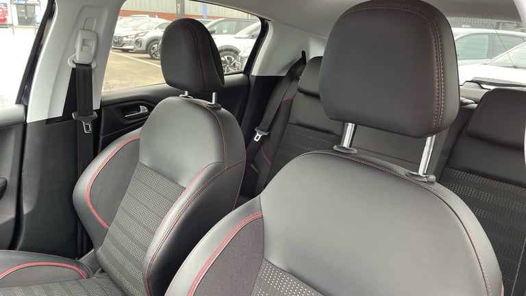 2018 Peugeot 208 1.2 PureTech GPF GT Line Hatchback 5dr Petrol EAT Euro 6 (s/s) (110 ps) Hatchbac...