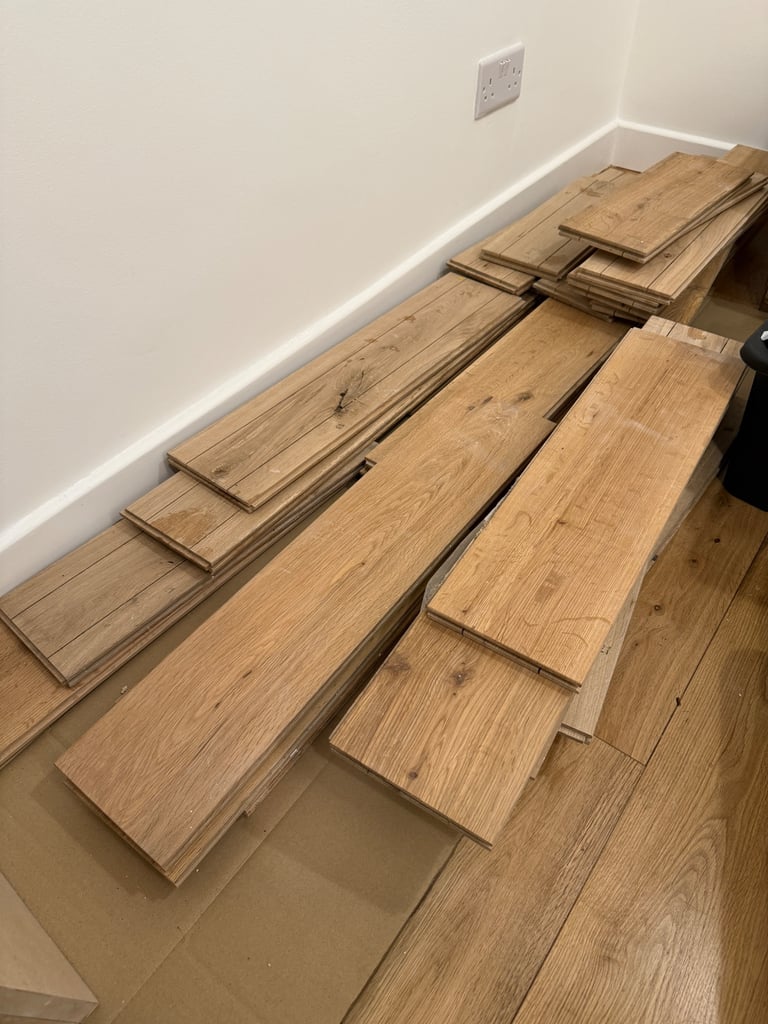 image for Solid Oak Flooring new pack plus spares