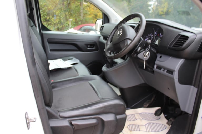 2018 Toyota ProAce 1.6D 95 Comfort Van PANEL VAN DIESEL Manual