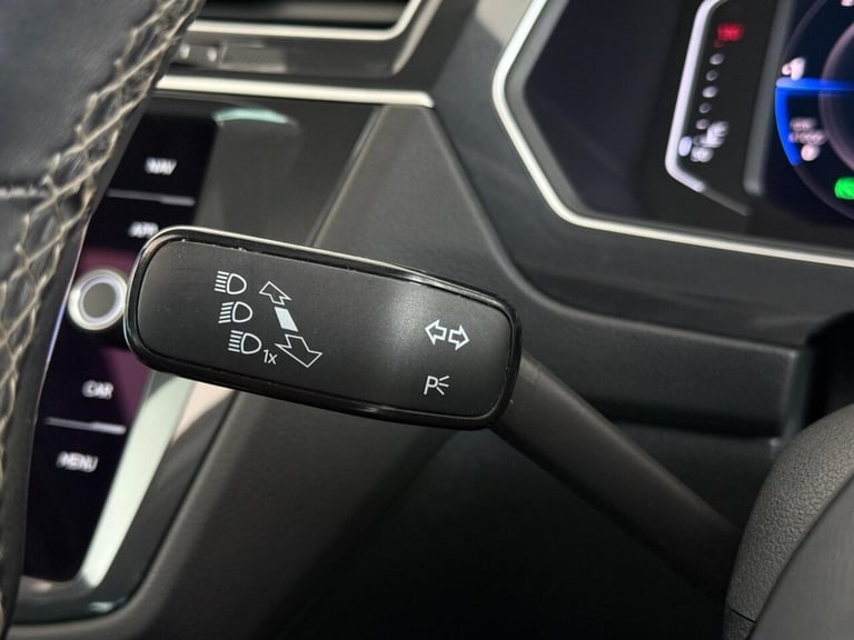 2019 Volkswagen Tiguan 2.0 TDI R-Line DSG Euro 6 (s/s) 5dr ESTATE Diesel Automatic