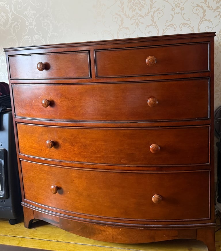 The Laura Ashley Broughton 5 Bedroom Furniture set