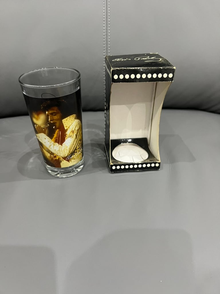Elvis Presley glass with his signature 