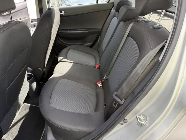2012 Hyundai i20 5 Door 1.3 Petrol 97,000 Miles MOT’d 31/1/26 , 2 Previous Owners