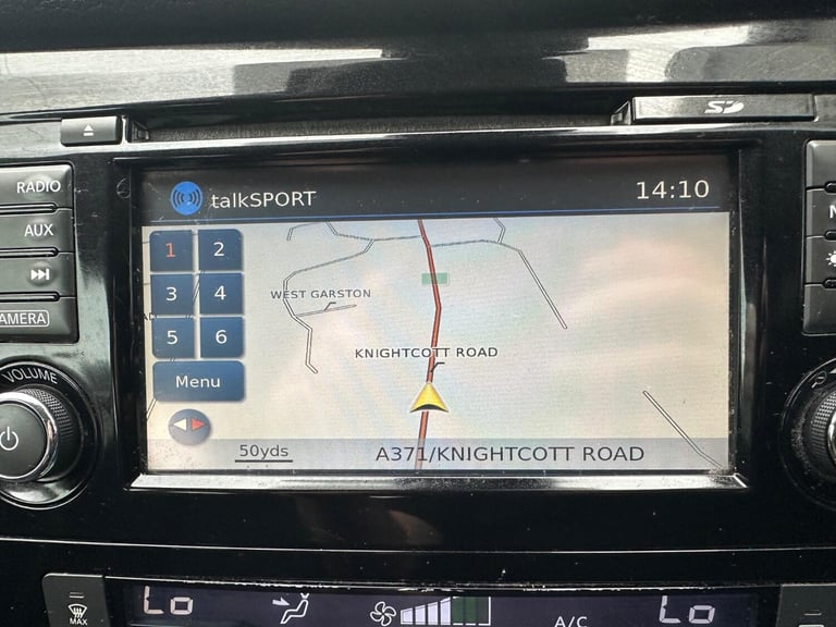 NISSAN QASHQAI 1.2 DIG-T n-tec Silver Manual Petrol 2015