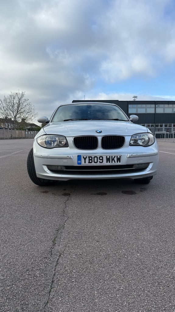 BMW, 1 SERIES, Hatchback, 2009, Semi-Auto, 1995 (cc), 3 doors