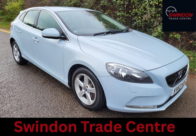 2013 Volvo V40 D3 SE Nav 5dr HATCHBACK Diesel Manual