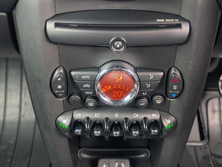 2013 MINI Hatch 1.6 John Cooper Works Euro 5 (s/s) 3dr HATCHBACK Petrol Manual