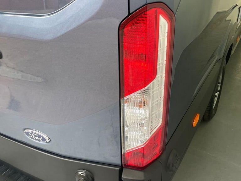 2022 Ford Transit 2.0 350 EcoBlue MHEV Leader RWD L4 H3 Euro 6 (s/s) 5dr PANEL VAN Diesel Manual