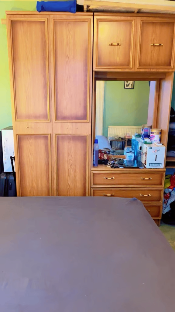 Spacious & Cosy Double Room for Rent AT OX16 0XE