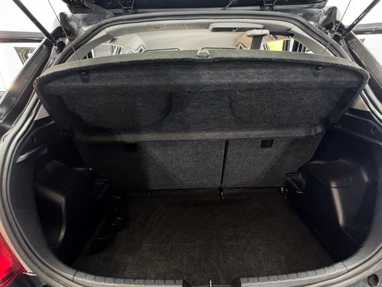 TOYOTA YARIS 1.4 D-4D TR 2012