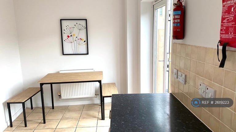 1 bedroom in Double En-Suite, Cambridge, CB4 (#2619223)