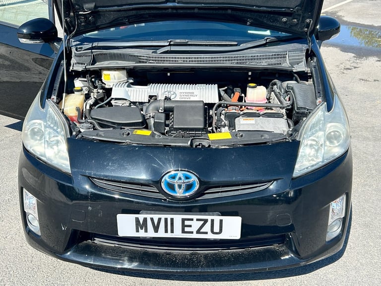 2011 Toyota Prius 1.8L PRIUS HYBRID PETROL Petrol