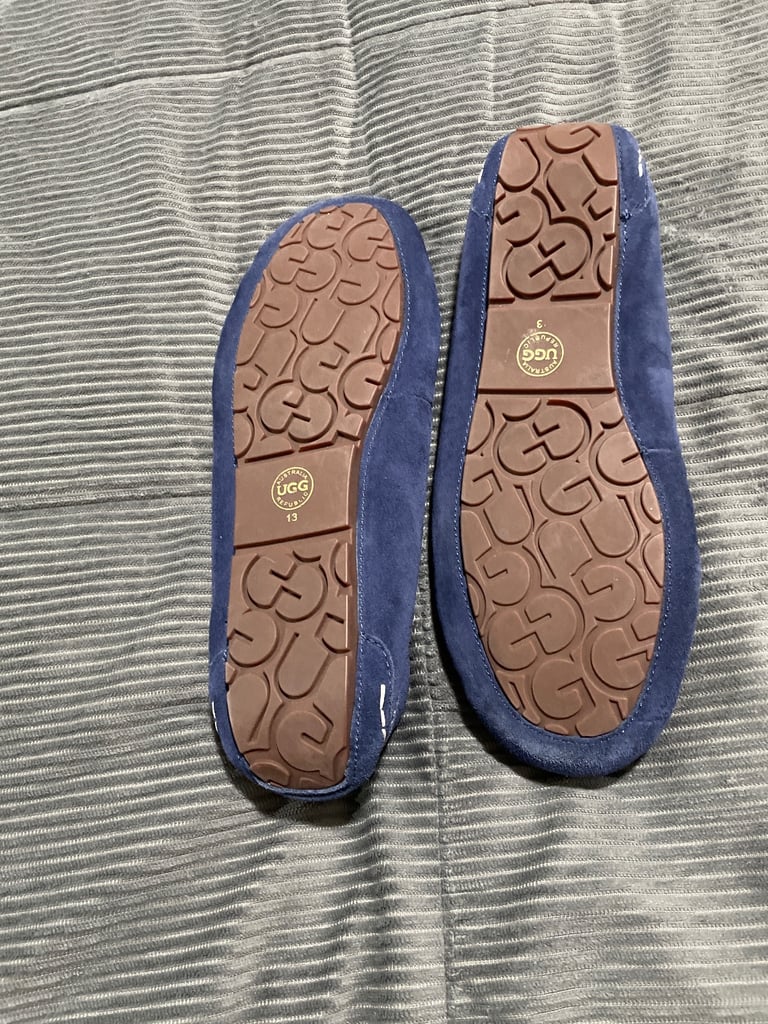 Slippers 