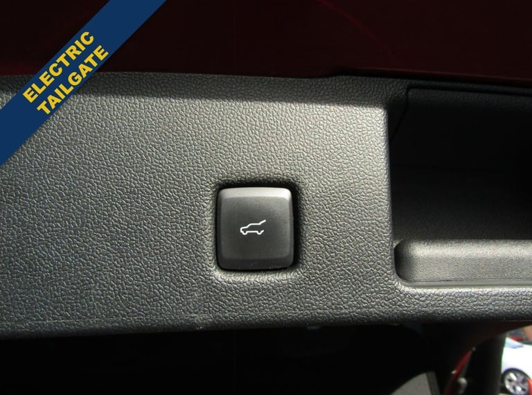 2022 72 FORD KUGA 2.5H DURATEC ST-LINE X EDITION SUV 5DR PETROL HYBRID CVT EURO 