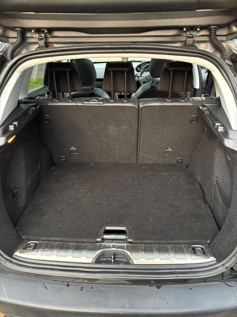 2018 Peugeout 2008 1.2 petrol Automatic