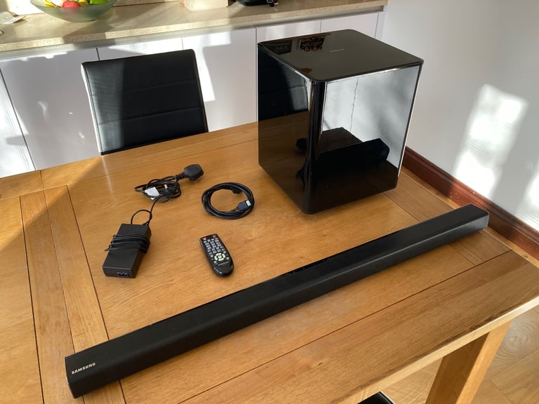 Samsung Soundbar and Sub ONLY £10