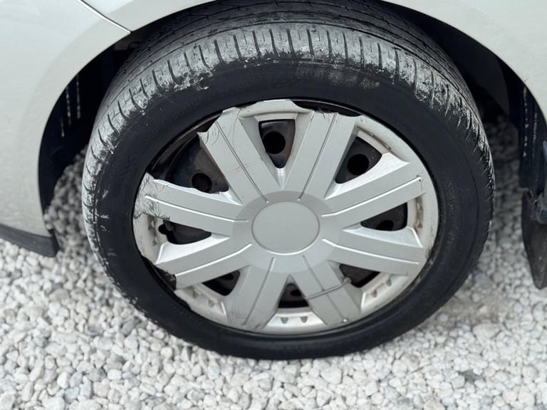 2005 Ford Fiesta 1.25 Style 3dr HATCHBACK PETROL Manual - Image 23