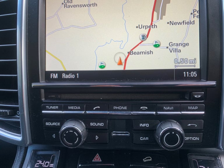 PORSCHE CAYENNE D V6 TIPTRONIC White Auto Diesel, 2013