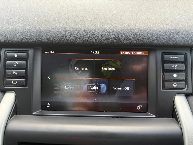 Land Rover DISCO SPORT BLACK HSE / AUTO / 7 SEATS 