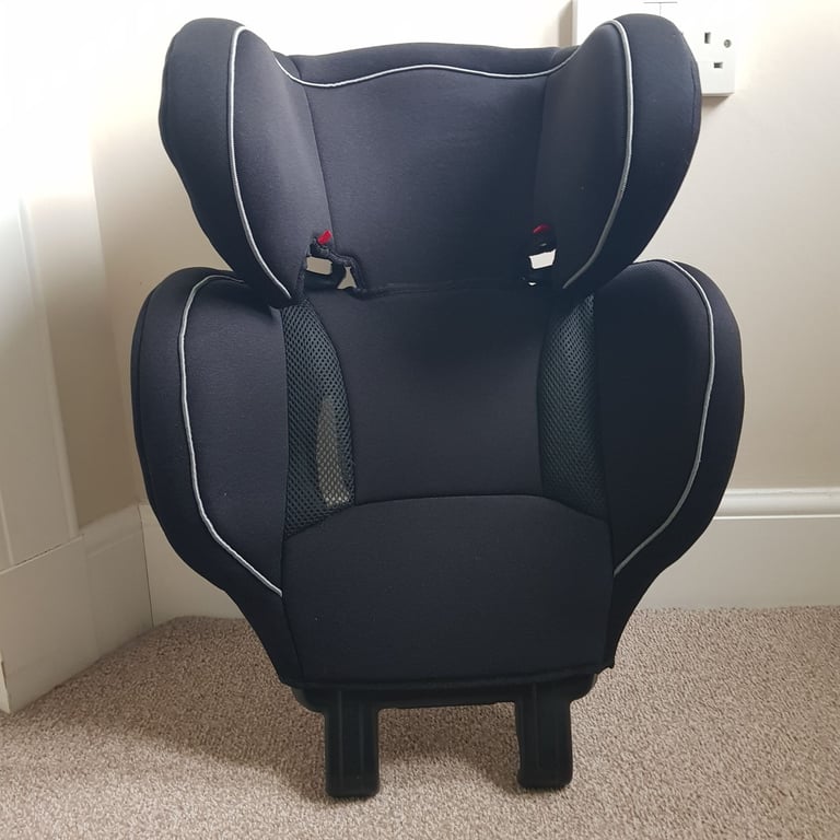 Halfords Essential Booster Car Seat Suitable 4 years-12 years  approx