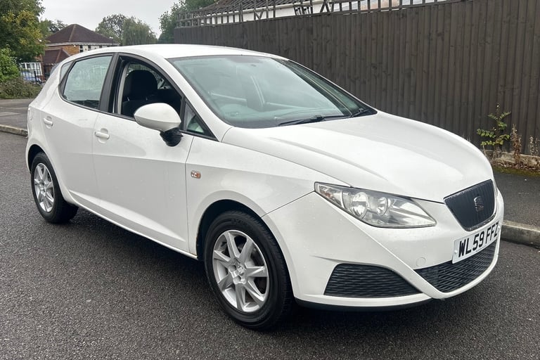 Seat, IBIZA, Hatchback, 2010, Manual, 1422 (cc),5 doors - Image 2