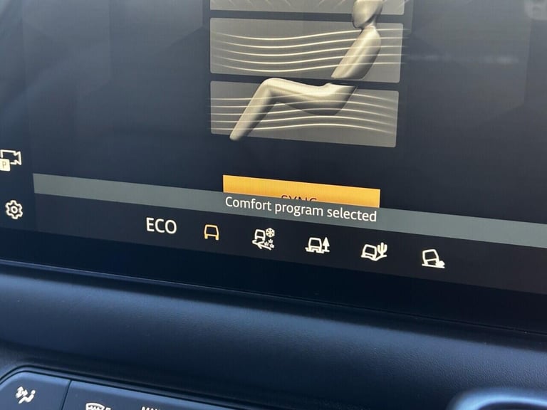 2023 Land Rover Defender 3.0 D250 Hard Top HSE Auto PANEL VAN DIESEL Automatic