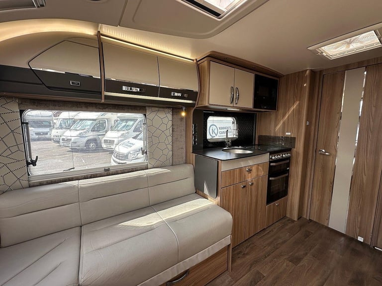 2022 Swift Elegance 850 Fixed Island Bed– 4 Berth Caravan