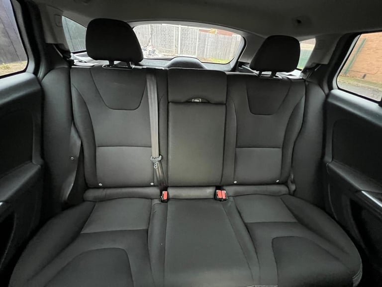 2014 Volvo V60 D4 [181] Business Edition 5dr ESTATE Diesel Manual