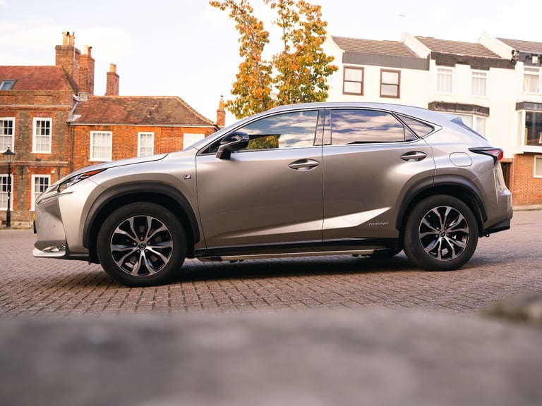 2017 Lexus NX 2.5 300h F Sport SUV 5dr Petrol Hybrid E-CVT 4WD Euro 6 (s/s)