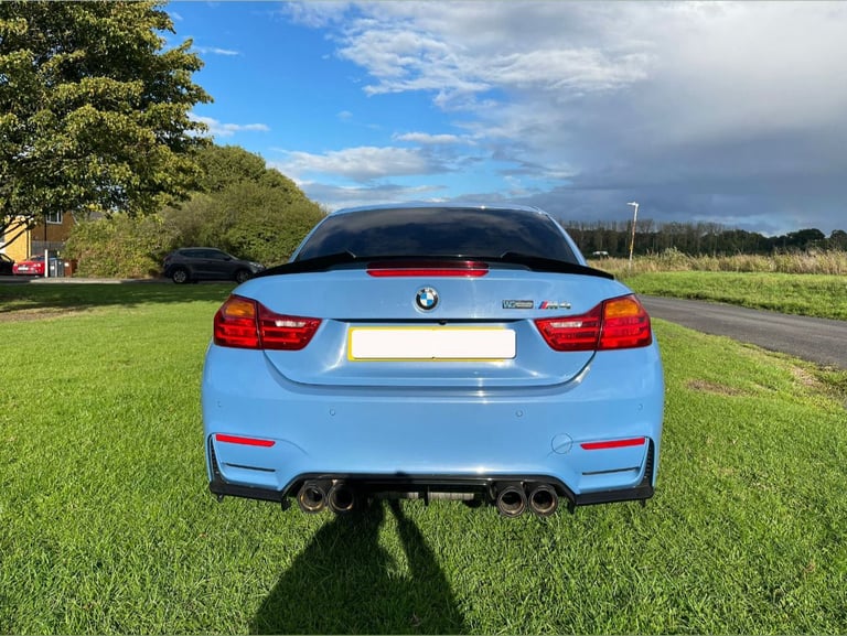 BMW, M4, Convertible, 2015, Semi-Auto, 2979 (cc), 2 doors