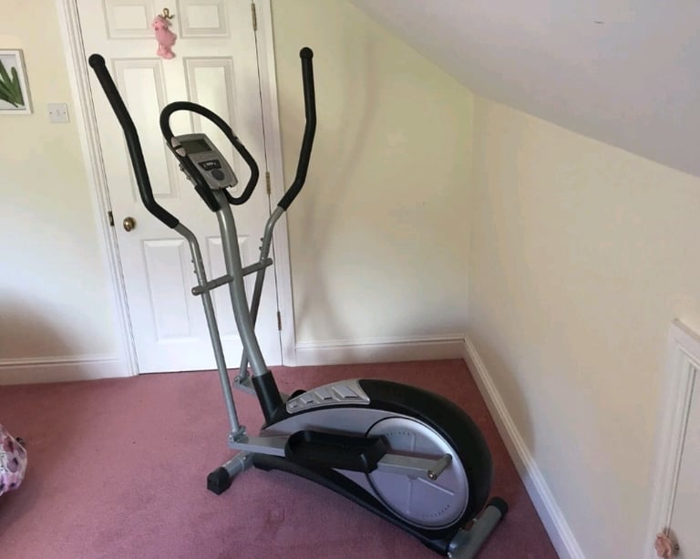 Second-Hand Cross Trainers for Sale in Gloucestershire | Gumtree