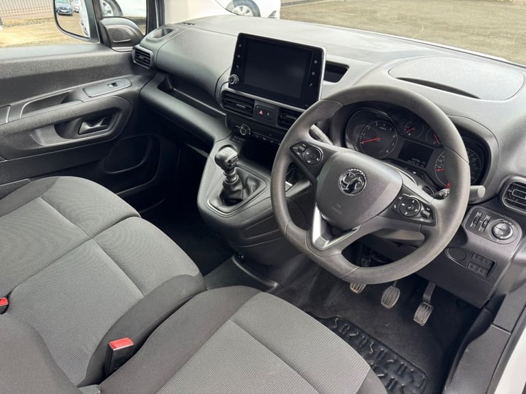 2021 Vauxhall Combo 1.5 Turbo D 2300 Sportive Panel Van 6dr Diesel Manual L2 H1 Euro 6 (100 ps) P...
