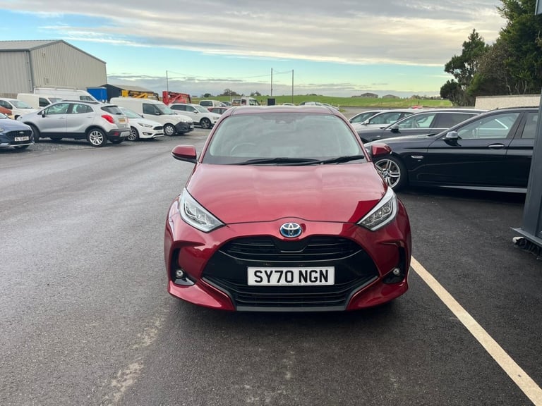 TOYOTA YARIS 1.5 VVT-h Design 2020