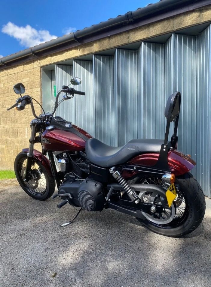 Harley Davidson dyna Street Bob