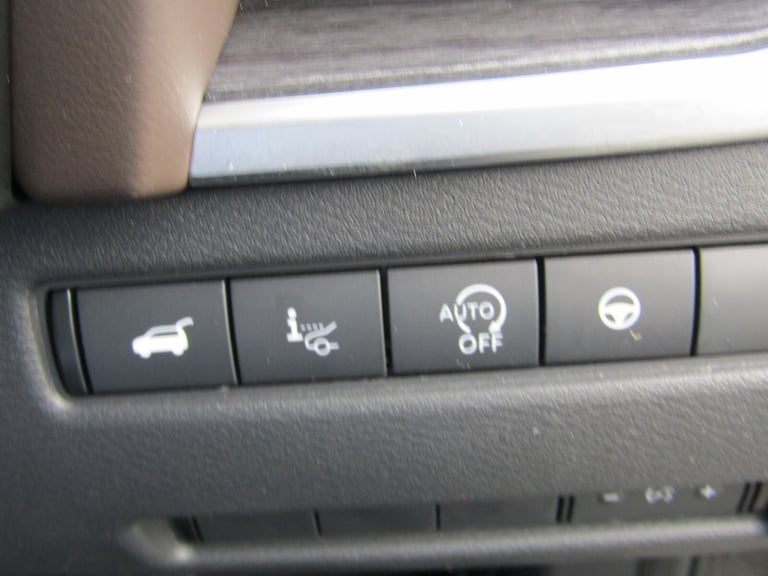 2024 Nissan Qashqai 1.3 DiG-T MH Tekna 5dr Hatchback Petrol Manual