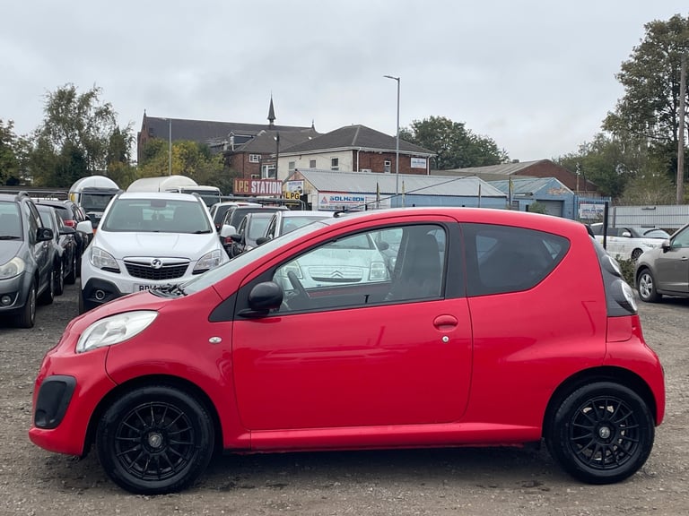 * 2013 CITROEN C1 1.0i VTR 3 DOOR + £20 ROAD TAX + IDEAL FIRST CAR * 
