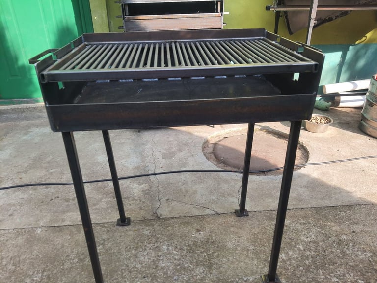 gratar , ceaun , disc gratar , trepied 