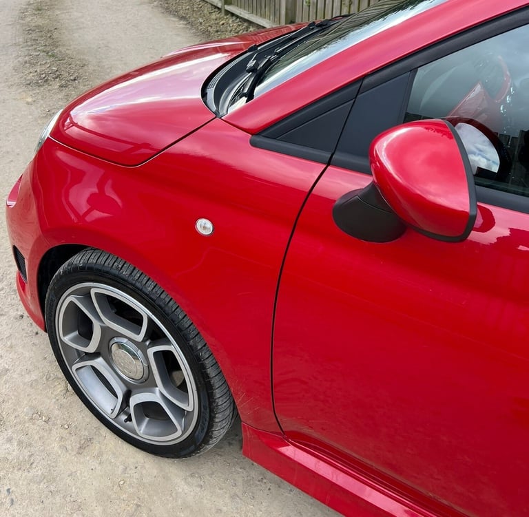 2015 - 15 Abarth 595 1.4 T-Jet Hatchback 3dr Petrol 500 695 ONLY 33K