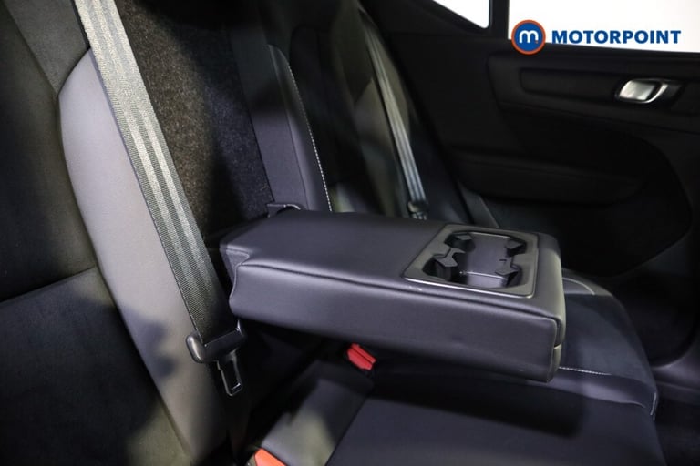 2021 Volvo XC40 1.5 T3 [163] R DESIGN 5dr SUV Petrol Manual