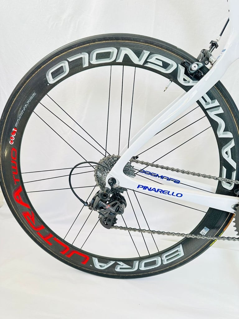 PINARELLO DOGMA F8 size/S Campagnolo Super Record Groupset alone cost Road Bike