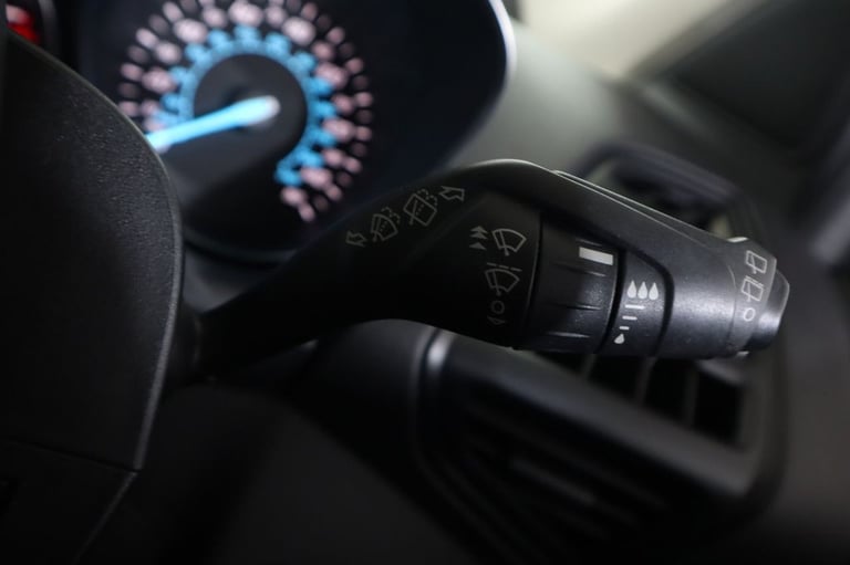 2016 Ford Kuga 1.5 EcoBoost 182 Zetec 5dr Auto HATCHBACK PETROL Automatic